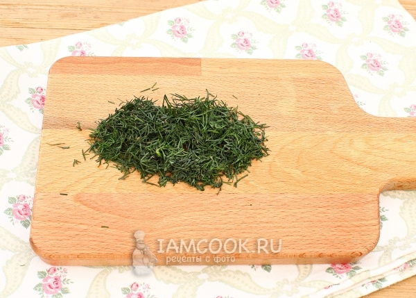 Порезать укроп