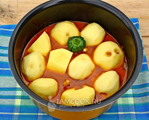 Положить картофель