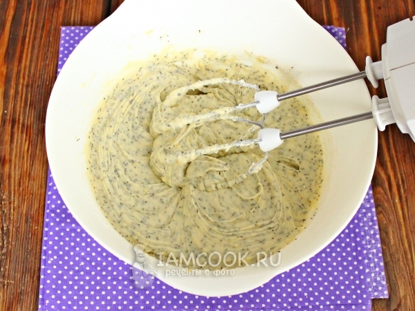 Взбить тесто миксером