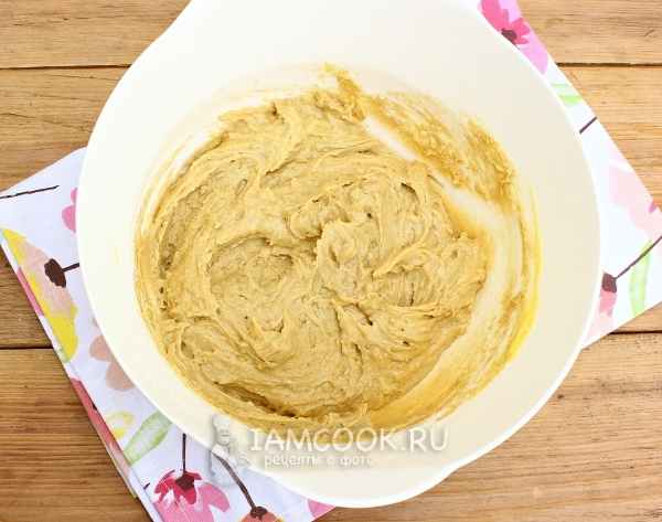 Взбить тесто миксером