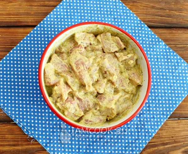 Замариновать мясо