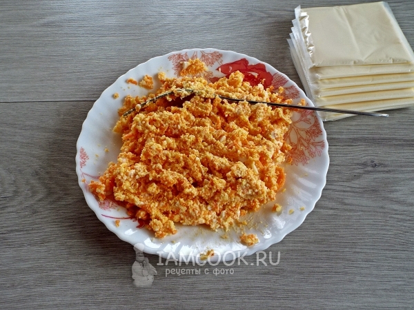 Размешать начинку