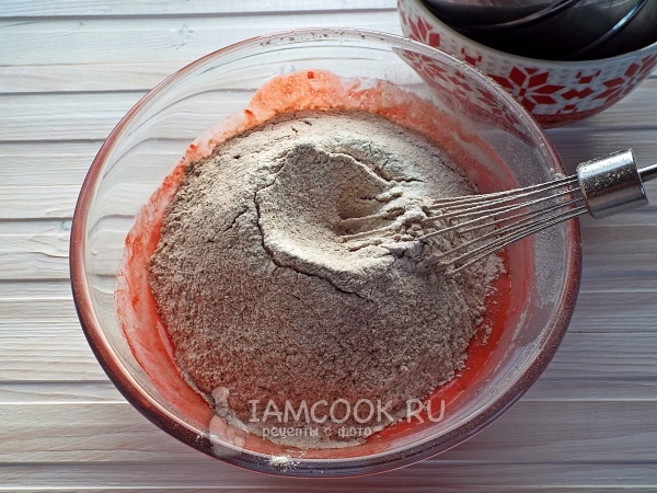 Всыпать сухую смесь