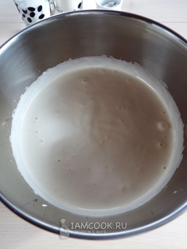 Взбить яйца с сахар