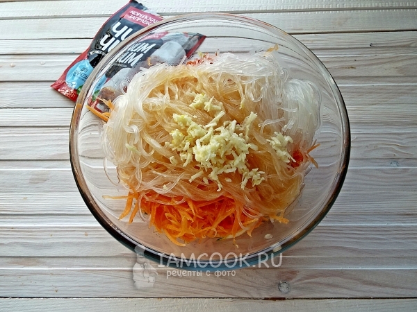 Добавить чеснок