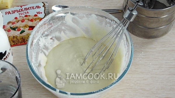 Размешать тесто