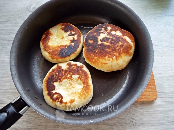 Пожарить лепешки