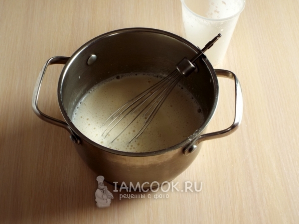 Влить молоко