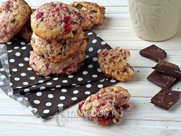 Рецепт малинового печенья с шоколадом (на сливочном масле)