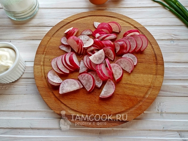 Порезать редис