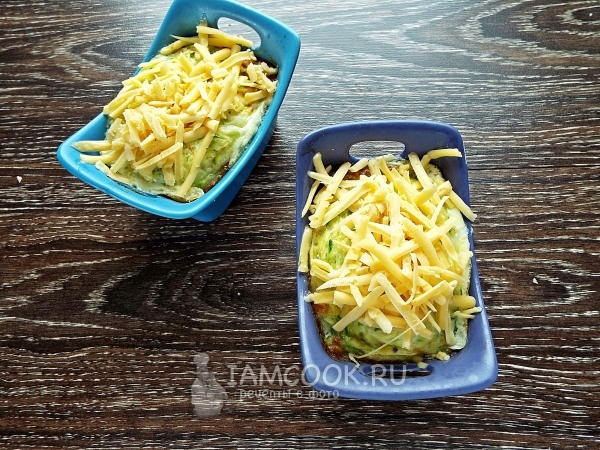 Посыпать сыром