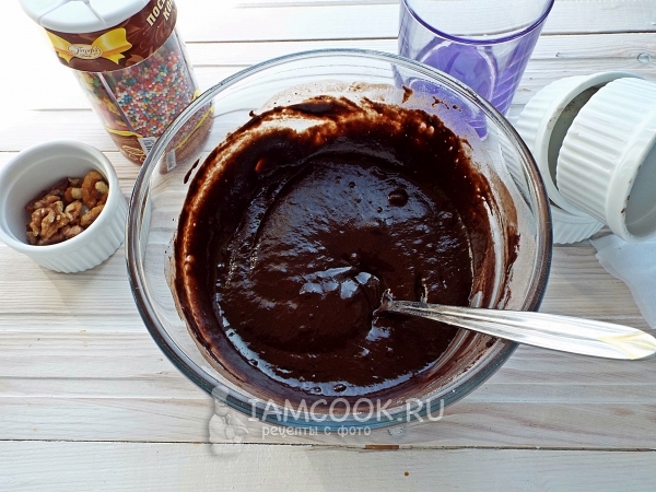 Размешать тесто