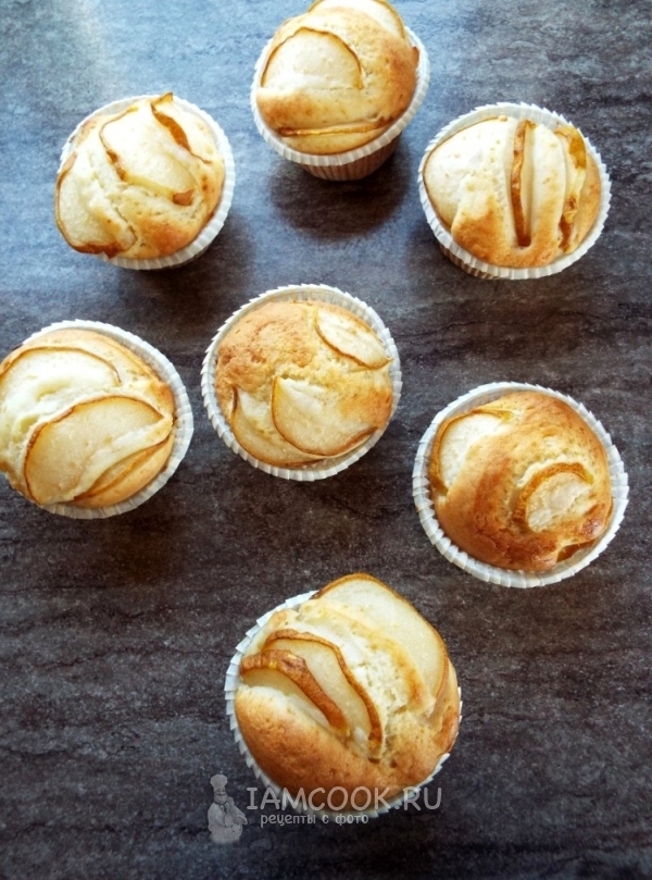 Рецепт нежных кексов с грушей