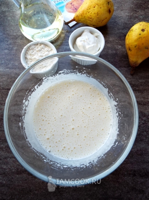 Взбить яйца с сахаром