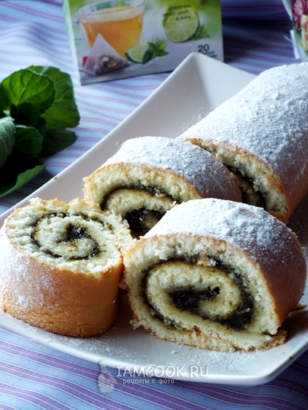 Фото бисквитного рулета с варенье