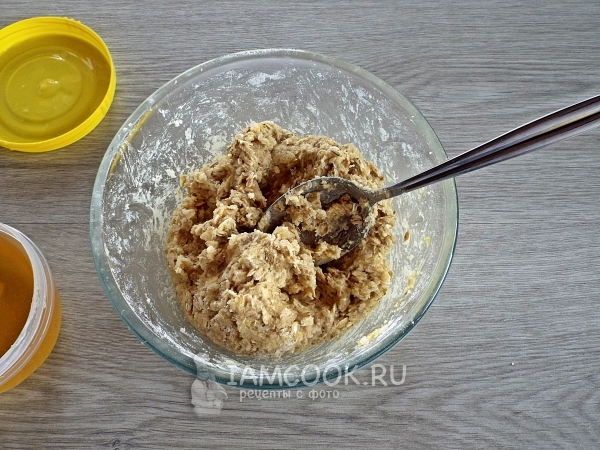 Размешать тесто