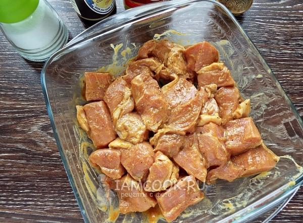 Замариновать мясо