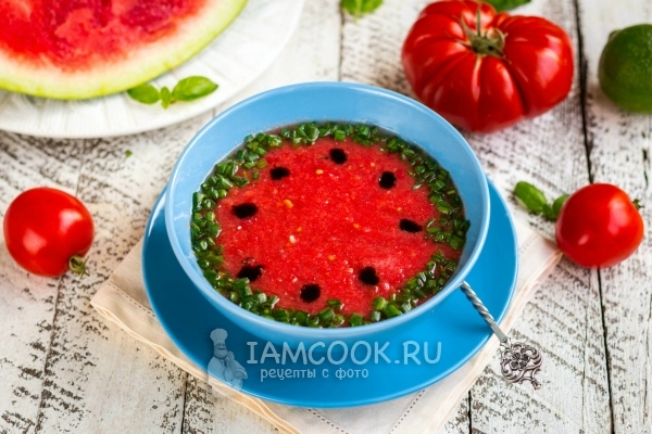 Фото арбузного гаспачо