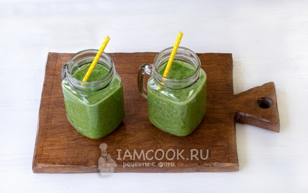 Готовый смузи из огурцов