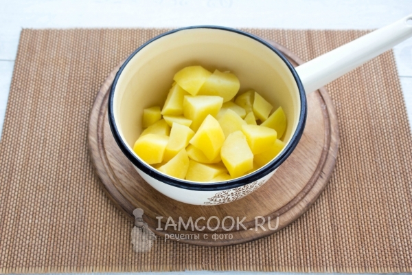 Порезать картофель