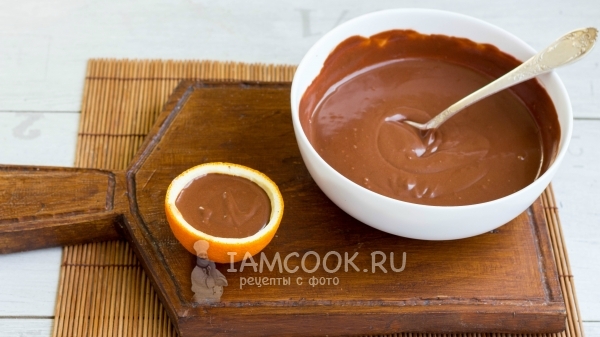 Перелить тесто в апельсиновую чашечку