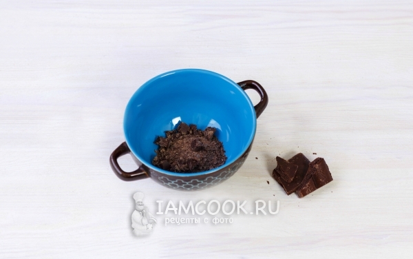 Поломать шоколад