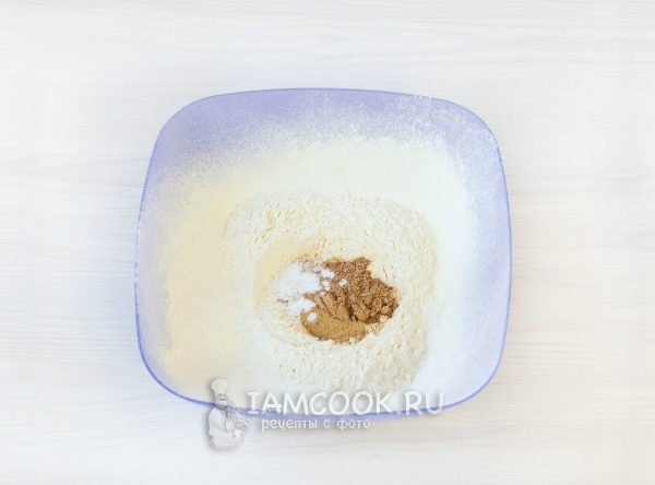 Смешать сухие компоненты