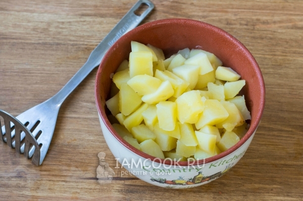 Отварить картофель