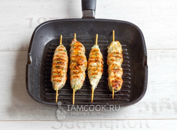 Пожарить кебаб на сковороде
