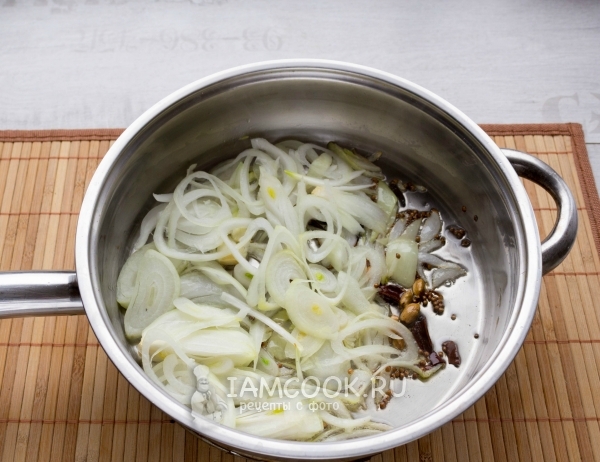 Положить лук