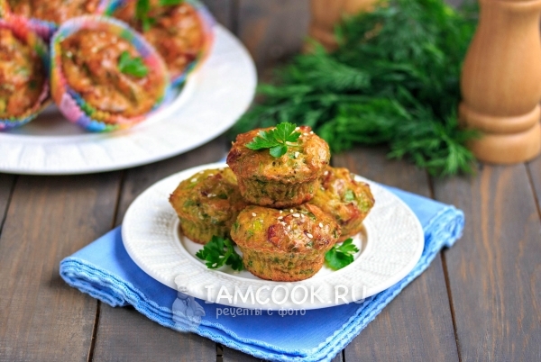 Фото кексов из кабачков с колбасой