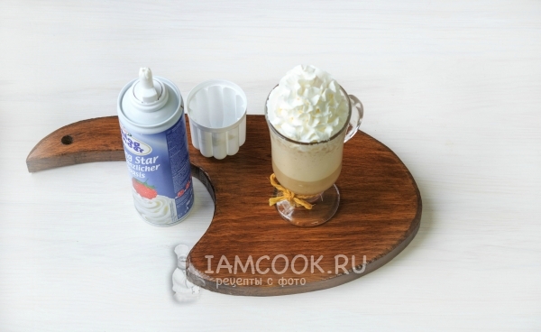 Украсить сливками