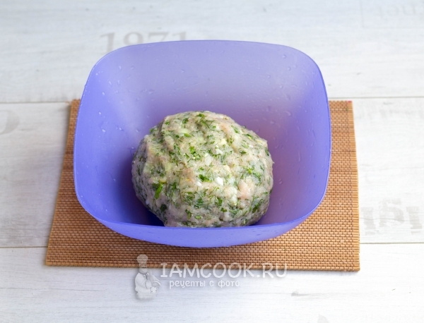 Размешать фарш