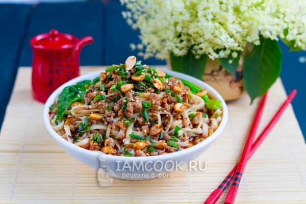 Фото лапши Дан-Дан