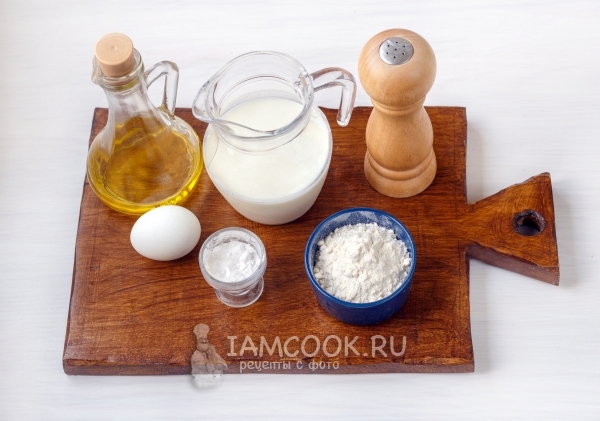Ингредиенты для быстрых пресных хлебных лепешек на сковороде (вместо хлеба)