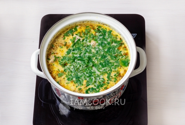 Положить зелень