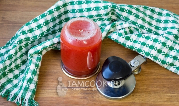 Закатать банку крышкой