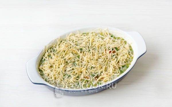 Посыпать сыром