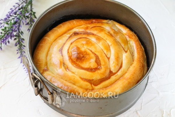 Готовый слоеный пирог «Улитка» с фаршем