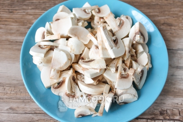 Порезать грибы