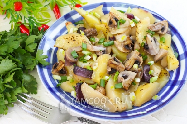 Фото картошки, запеченной с грибами в духовке