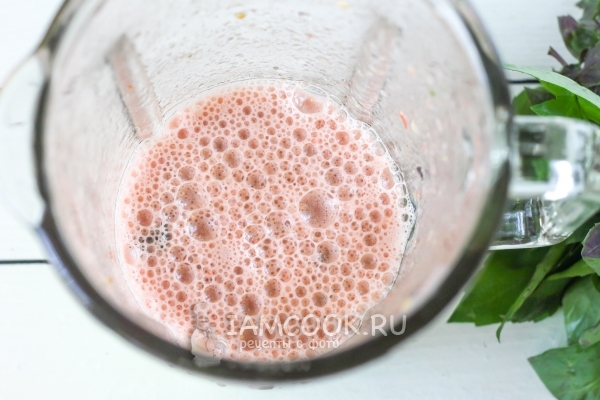 Взбить помидоры