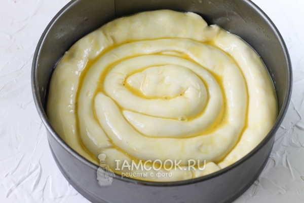 Смазать желтком