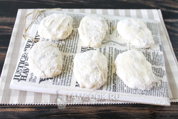 Обвалять сырники в муке