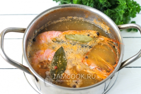 Сварить лангустинов