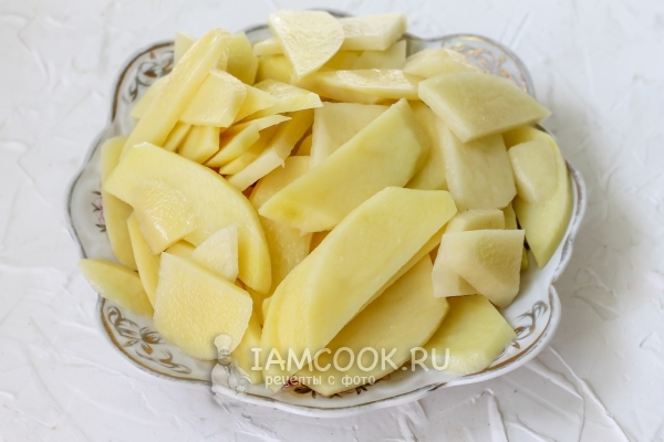 Порезать картофель