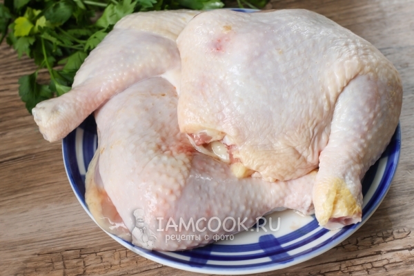 Помыть курицу