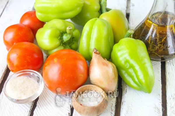 Ингредиенты для жареного болгарского перца с подливой