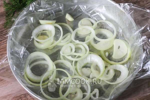 Выложить в форму лук