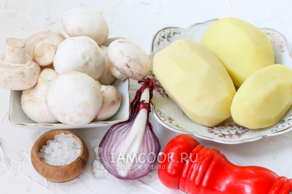 Ингредиенты для картошки, запеченной с грибами в духовке